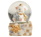 Сувенир полистоун «Белый миша с ёлочкой в подарке» (водяной шар), 4,5×4,5×6,5 см, золотисто-серебристый