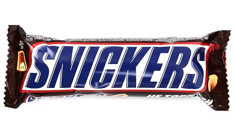 Батончик шоколадный Snickers 50,5 г, с арахисом, карамелью и нугой